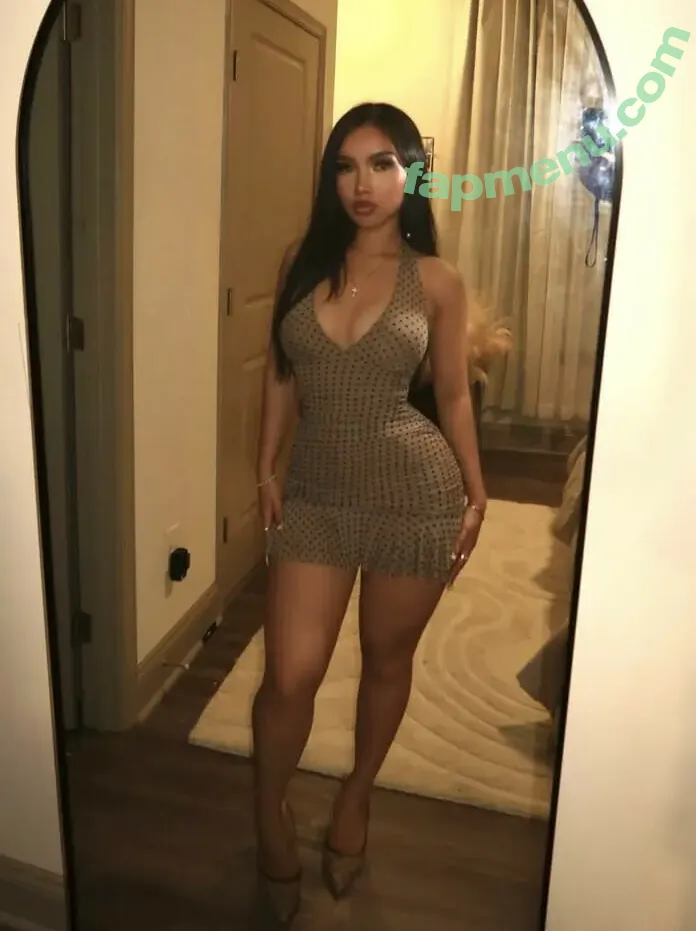 Julianarmah nude photo #0180 (julianazam)