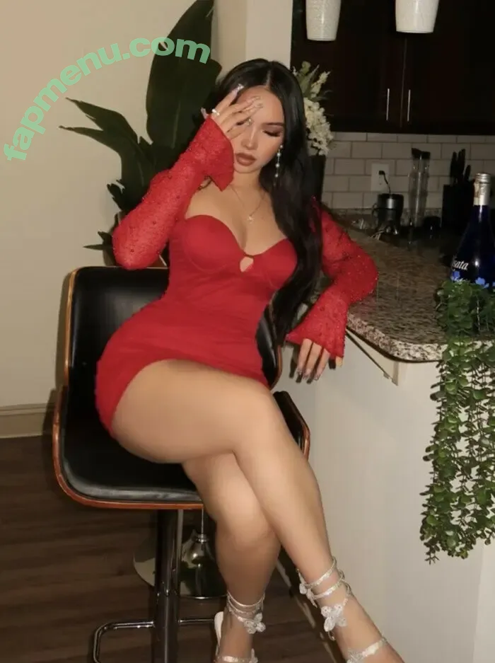 Julianarmah nude photo #0184 (julianazam)