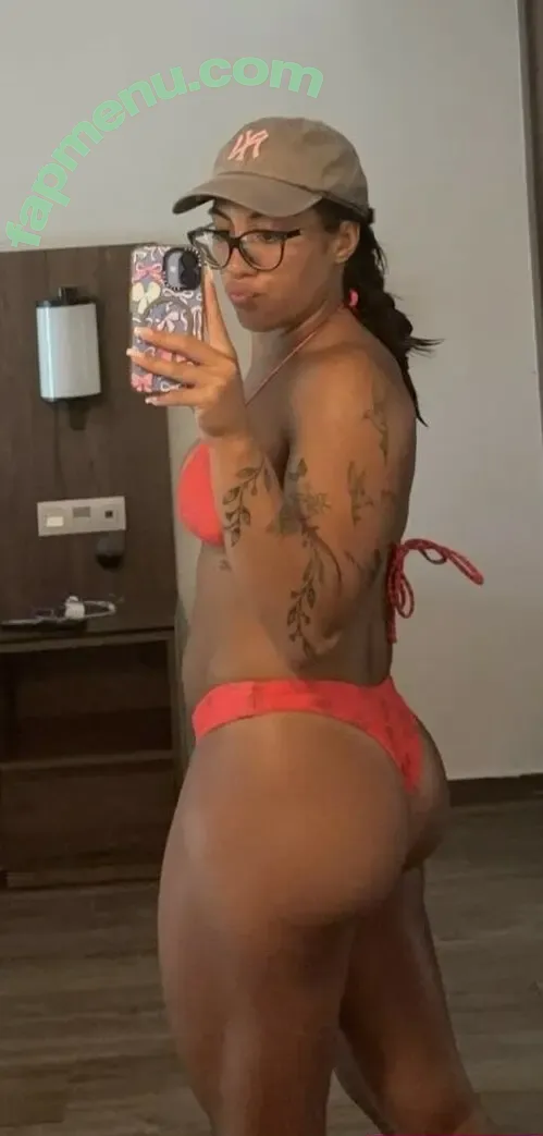 Julianarogando nude photo #0005 (julesrogando)