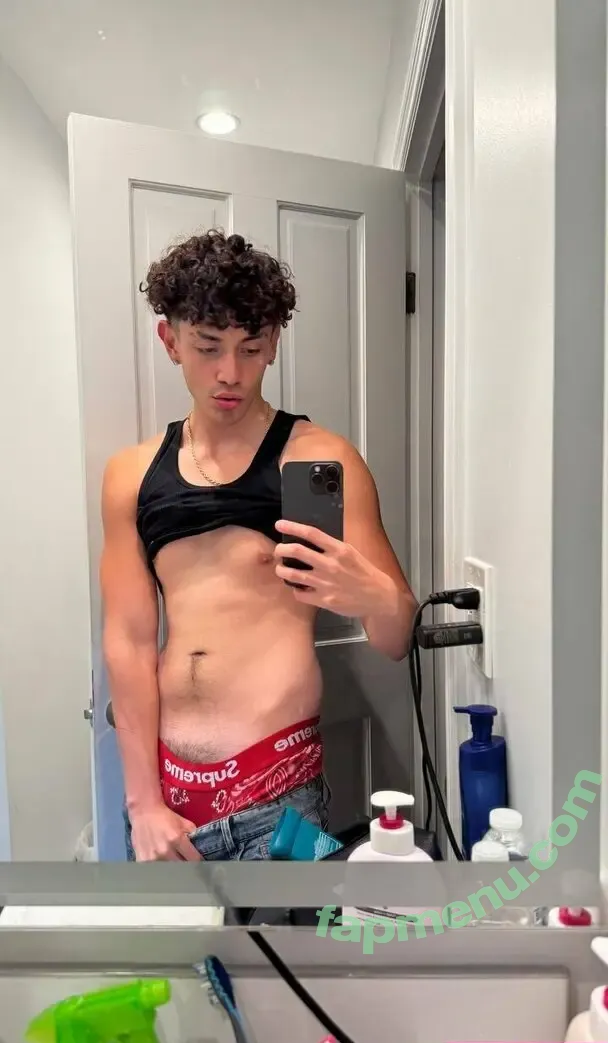 julianbarboza nude photo #0073 (julian.barboza)