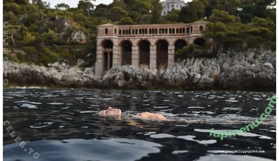 Juliane Seyfarth nude photo #0062 (nayeli_rose_ / nayelirose)