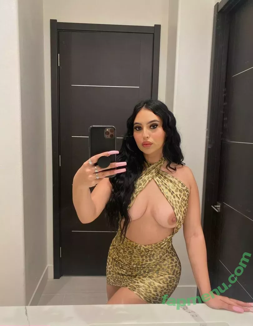 julianicolestar nude photo #0030 (julia.nicole_star / starrbabyyy01)