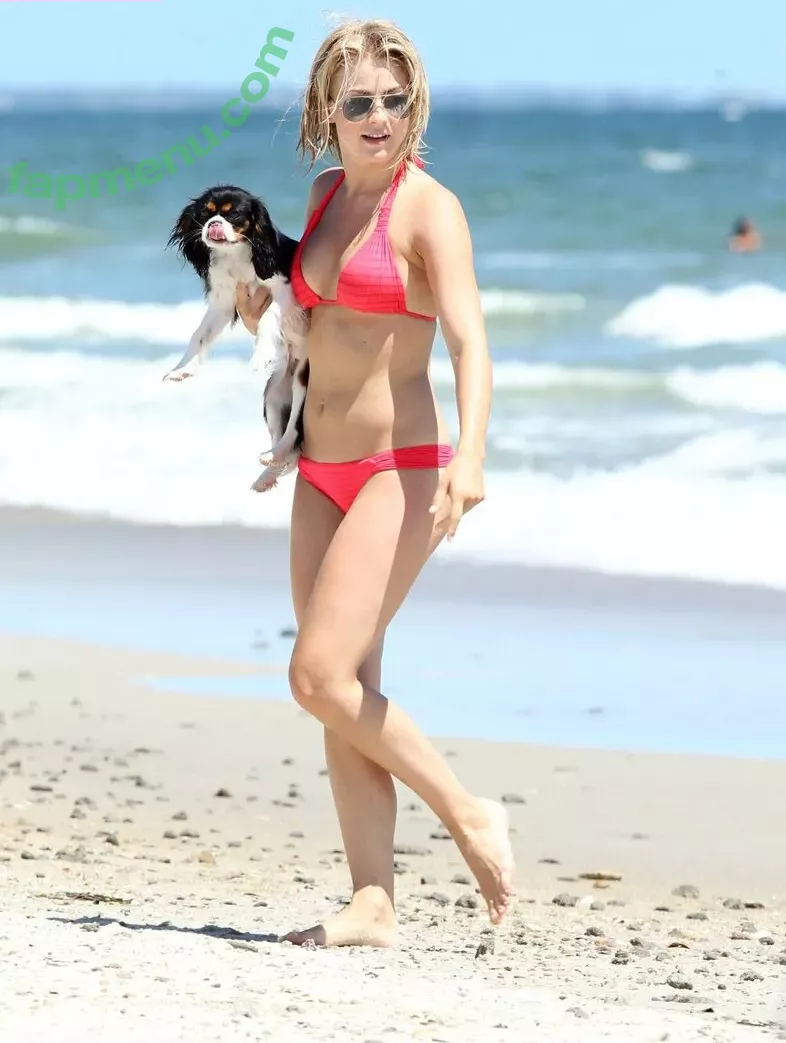 Julianne Hough nude photo #0735 (juleshough)