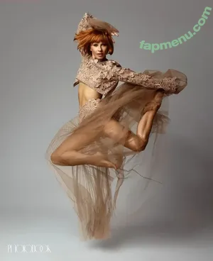 Julianne Hough / juleshough nude photo #1718