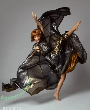 Julianne Hough / juleshough nude photo #1726