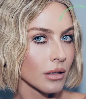 Julianne Hough / juleshough nude photo #1778