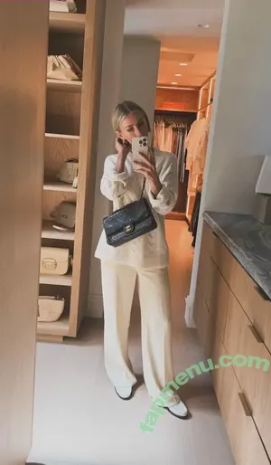 Julianne Hough / juleshough nude photo #1787