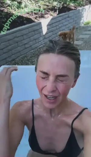 Julianne Hough / juleshough nude photo #1810