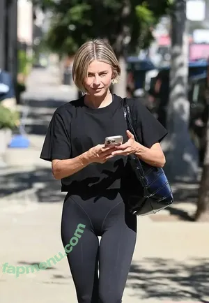 Julianne Hough / juleshough nude photo #1873