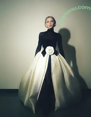 Julianne Hough / juleshough / juliannehough nude photo #1986