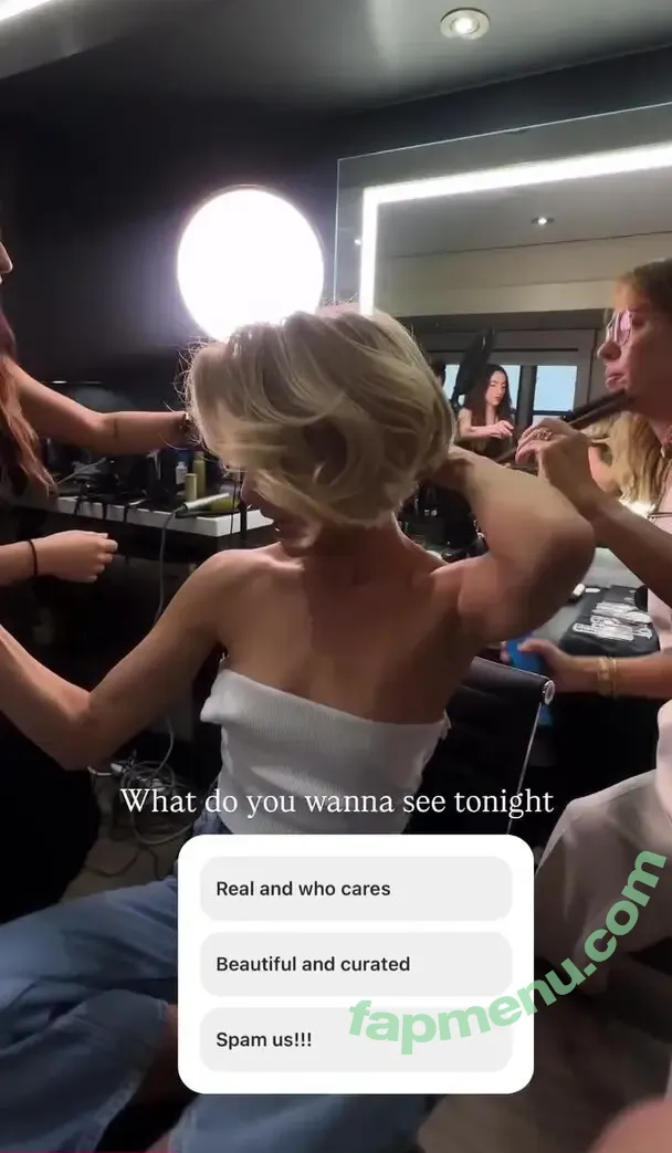 Julianne Hough nude photo #1327 (juleshough)