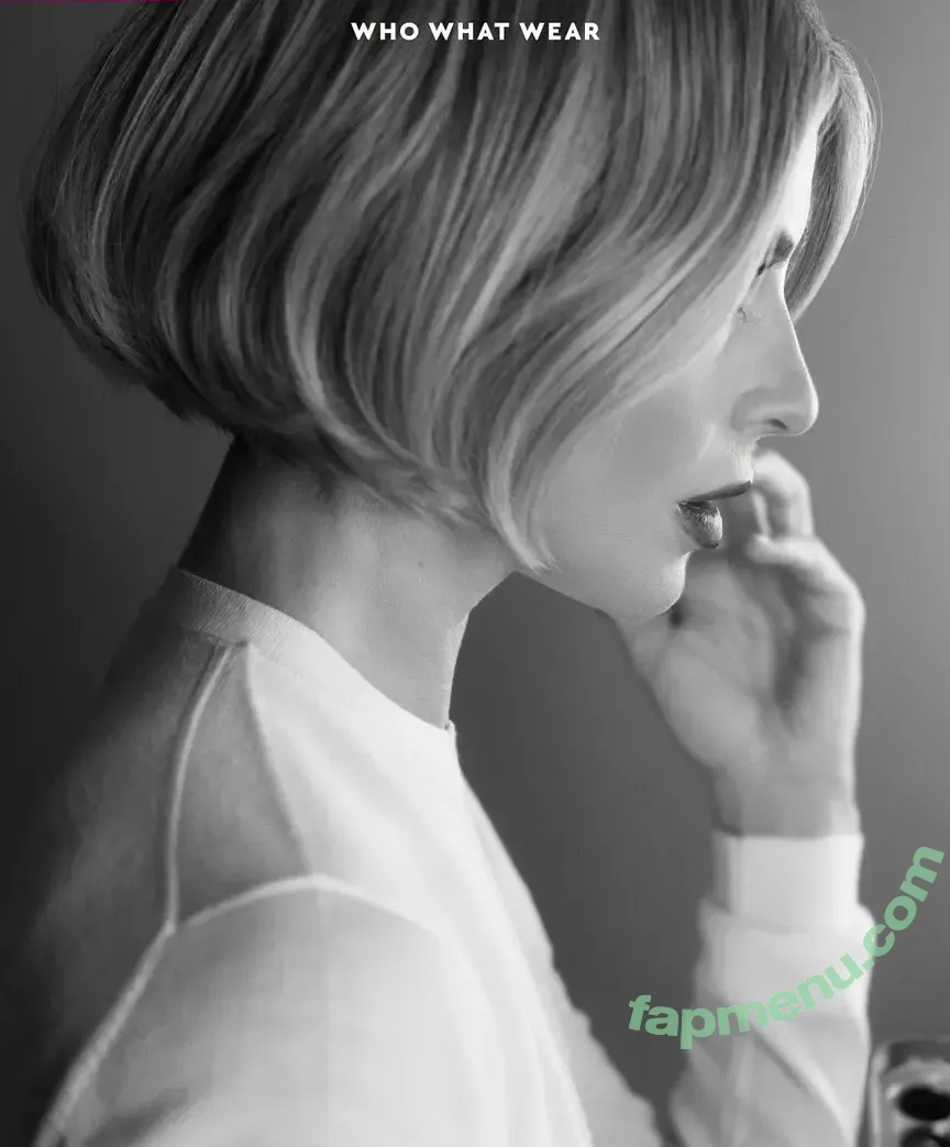 Julianne Hough nude photo #1736 (juleshough)