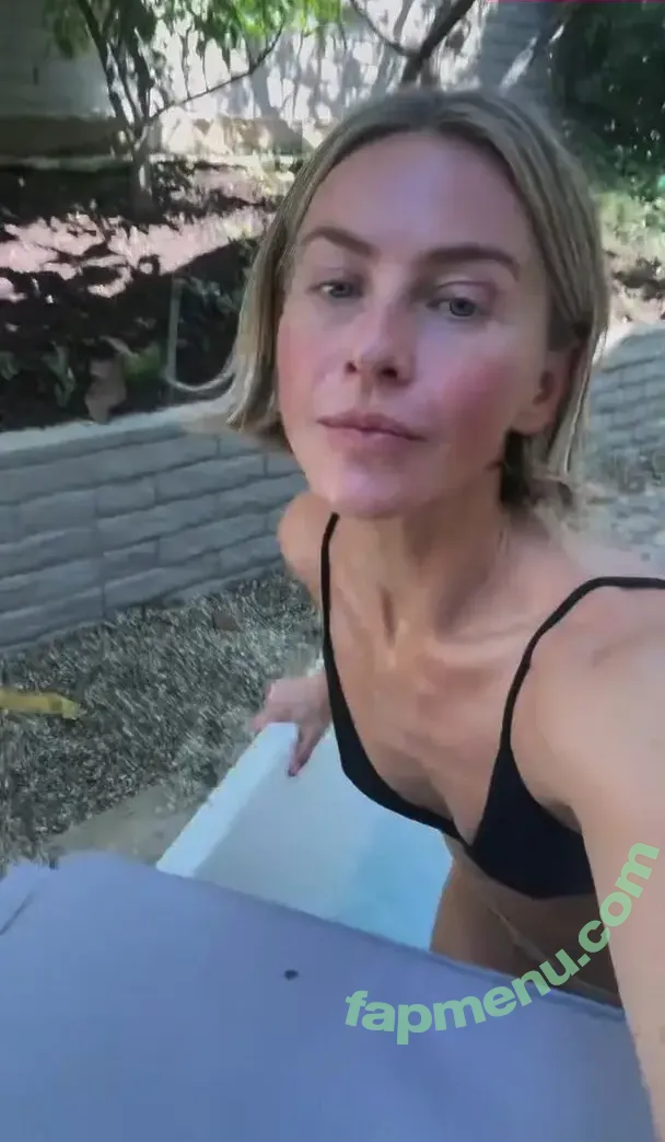 Julianne Hough nude photo #1807 (juleshough)