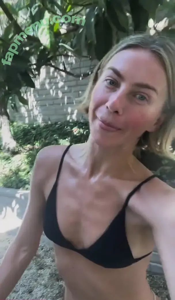 Julianne Hough nude photo #1814 (juleshough)