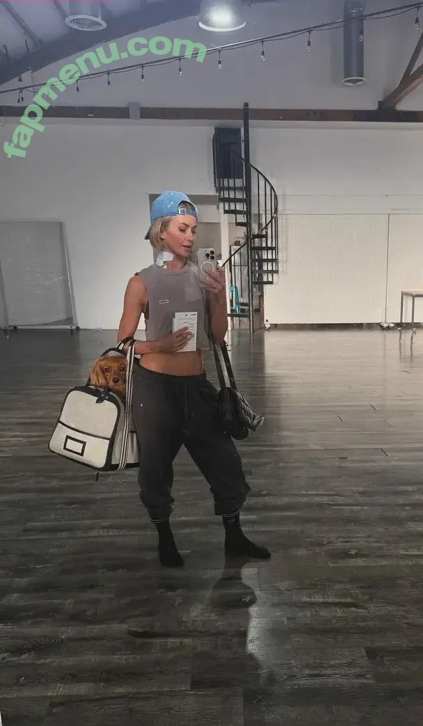 Julianne Hough nude photo #1821 (juleshough)