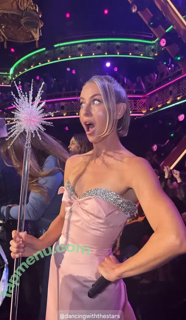 Julianne Hough nude photo #1842 (juleshough)