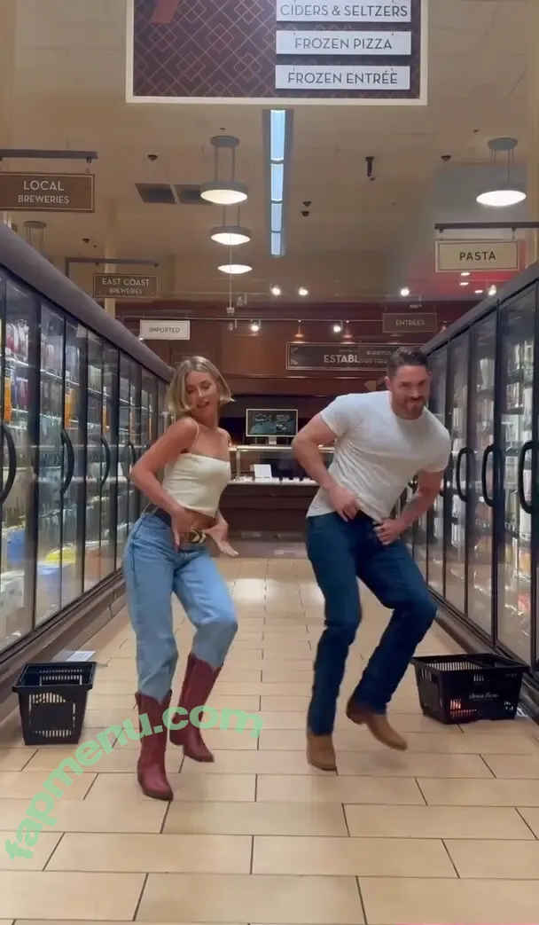 Julianne Hough nude photo #1877 (juleshough)