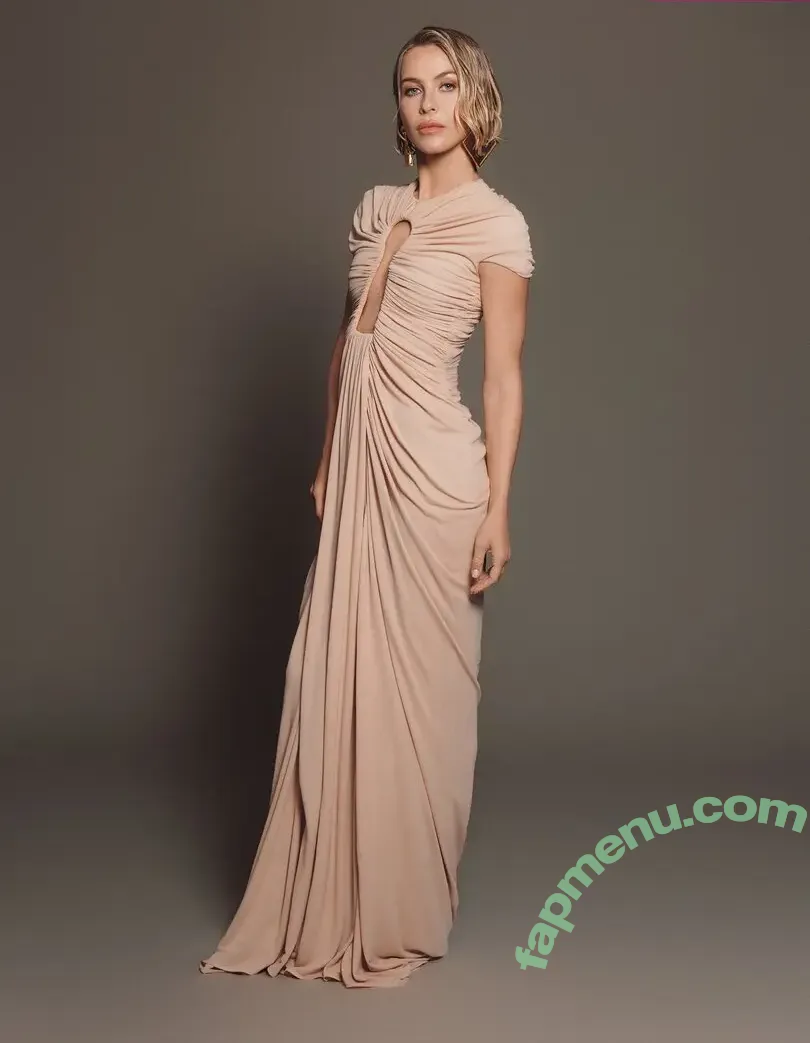 Julianne Hough nude photo #1941 (juleshough / juliannehough)