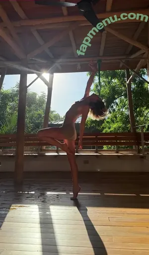 Julianne Hough / juleshough / juliannehough nude photo #2029