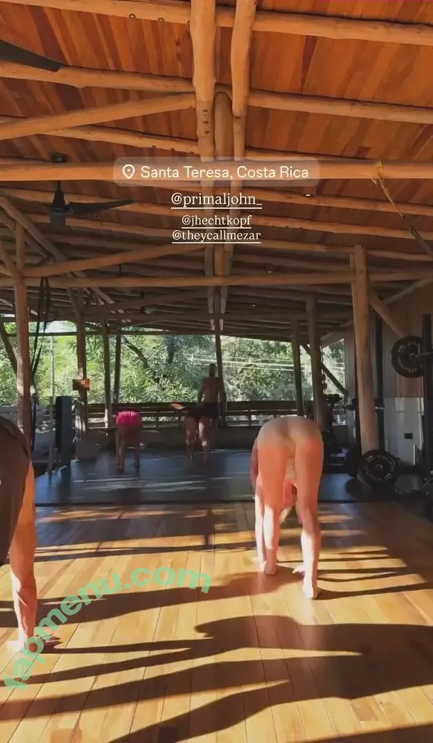 Julianne Hough nude photo #2032 (juleshough / juliannehough)