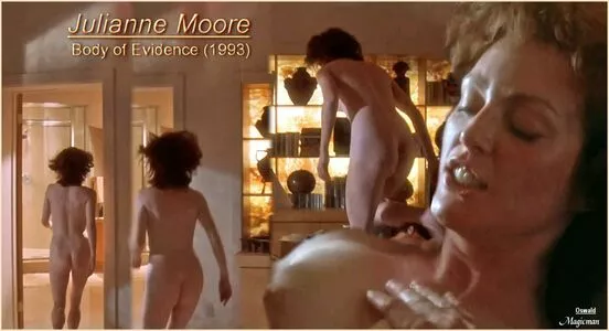 Julianne Moore / juliannemoore nude photo #0027