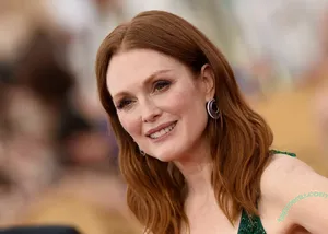 Julianne Moore / juliannemoore nude photo #0152