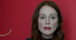 Julianne Moore / juliannemoore nude photo #0166