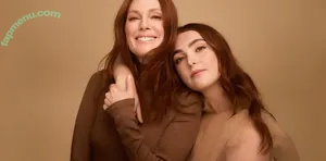 Julianne Moore / juliannemoore nude photo #0169