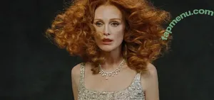 Julianne Moore / juliannemoore nude photo #0171