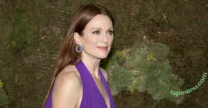 Julianne Moore / juliannemoore nude photo #0174