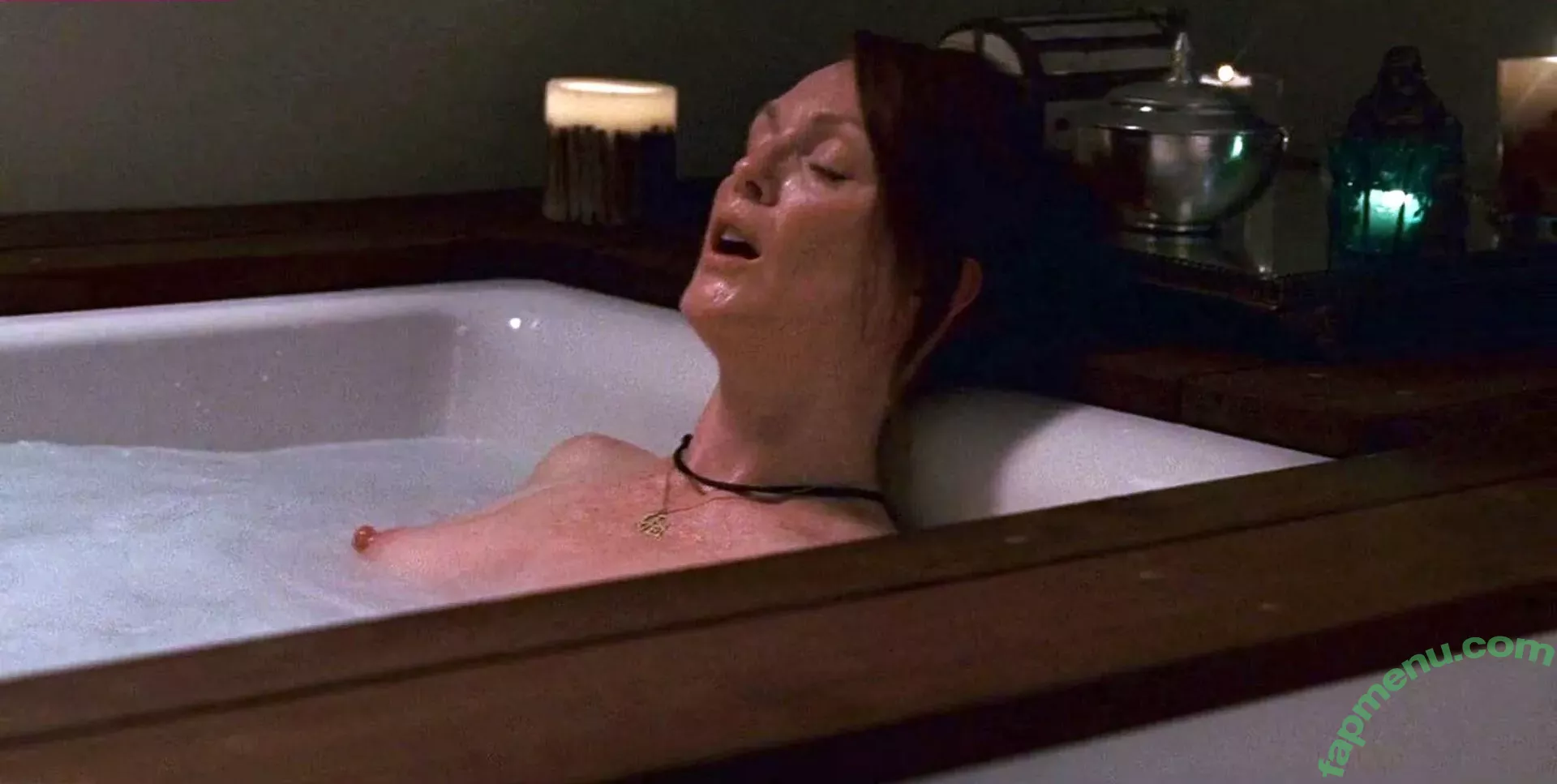 Julianne Moore nude photo #0004 (juliannemoore)