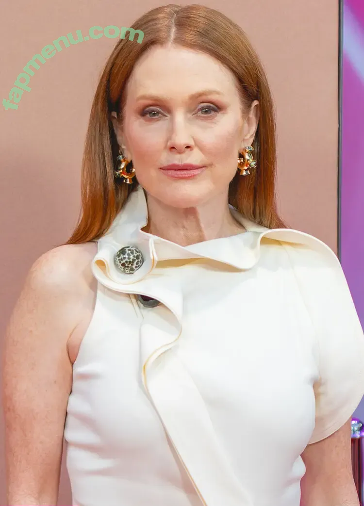 Julianne Moore nude photo #0158 (juliannemoore)
