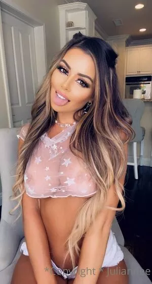 Juliannee / juli.annee nude photo #0049