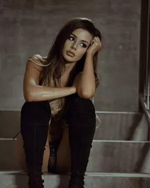 Juliannee / juli.annee nude photo #0149