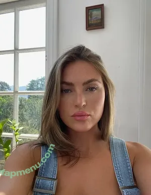 juliasandoval / julialynnsandoval nude photo #0012