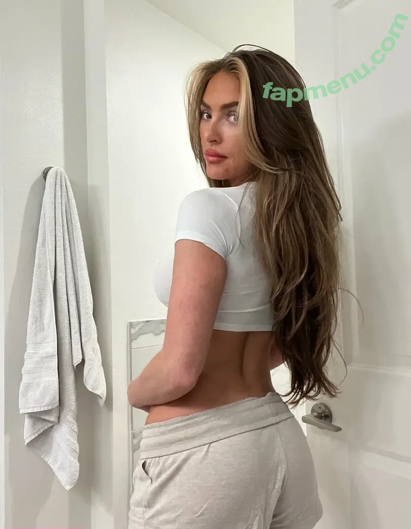 juliasandoval nude photo #0019 (julialynnsandoval)