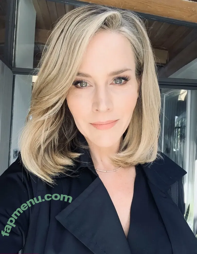 Julie Benz nude photo #0067 (juliebenzmft)