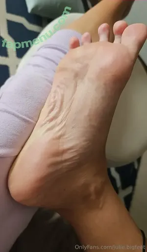 julie.bigfeet / juliesfeet nude photo #0084