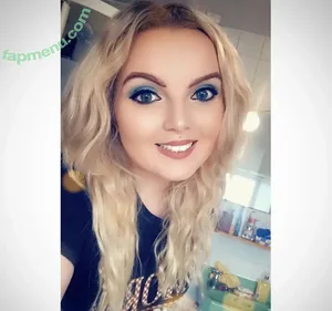 Julie Donaldson / julieeeed1997 nude photo #0024