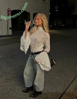 Julie Hem Kristensen / juliehemkristensen nude photo #0020