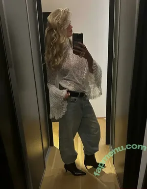 Julie Hem Kristensen / juliehemkristensen nude photo #0022