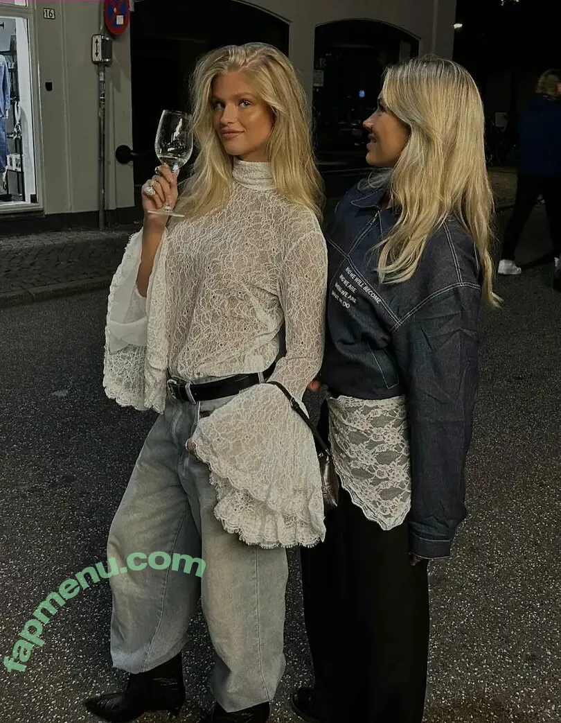 Julie Hem Kristensen nude photo #0013 (juliehemkristensen)