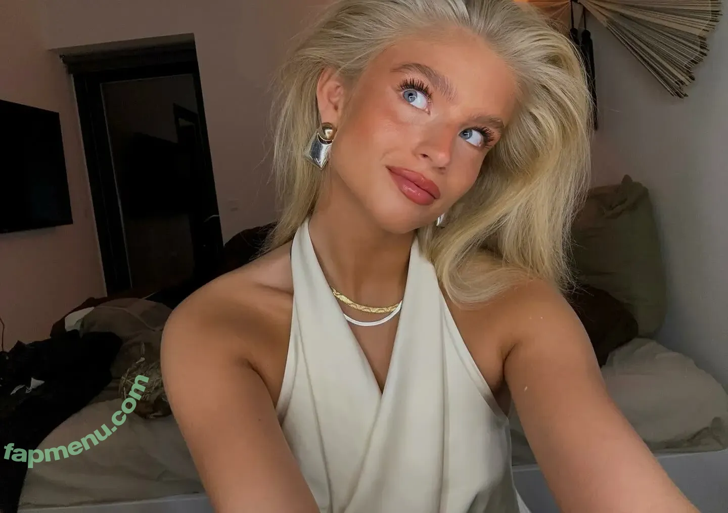 Julie Hem Kristensen nude photo #0038 (juliehemkristensen)