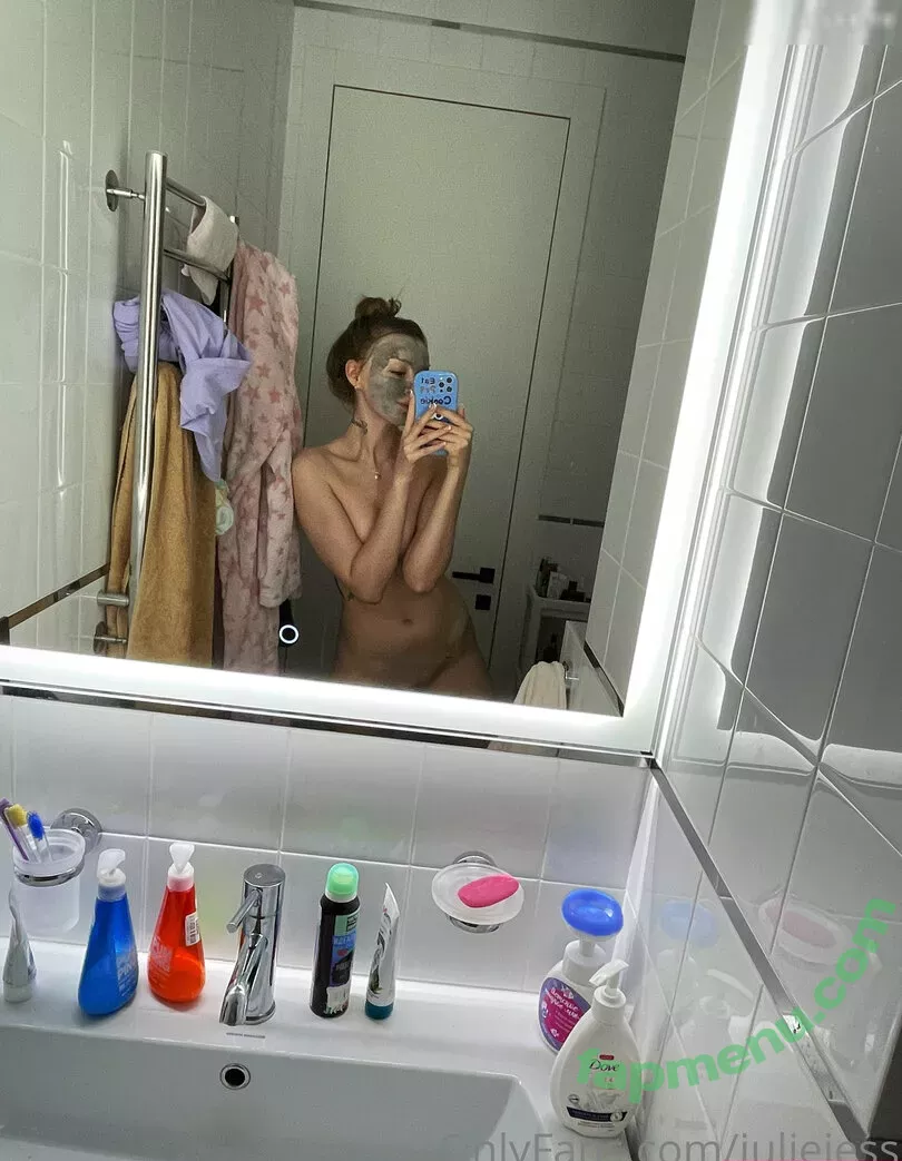 Julie Jess nude photo #0105 (juliejess69 / juliejessofficial)
