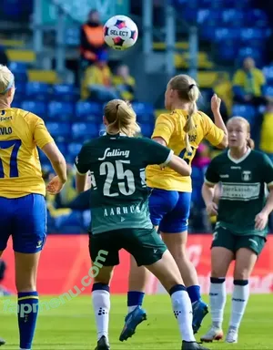 Julie Jorde / JulieJorde nude photo #0028