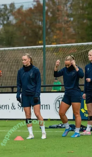 Julie Jorde / JulieJorde nude photo #0041