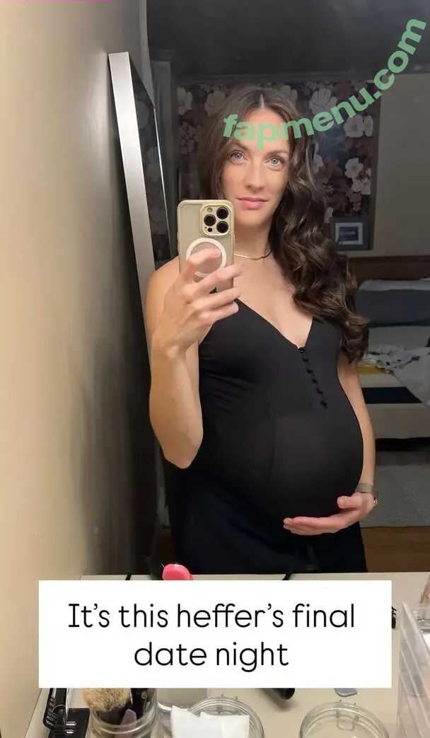 Julie Nolke nude photo #0064 (juliemarienolke / julienolke)