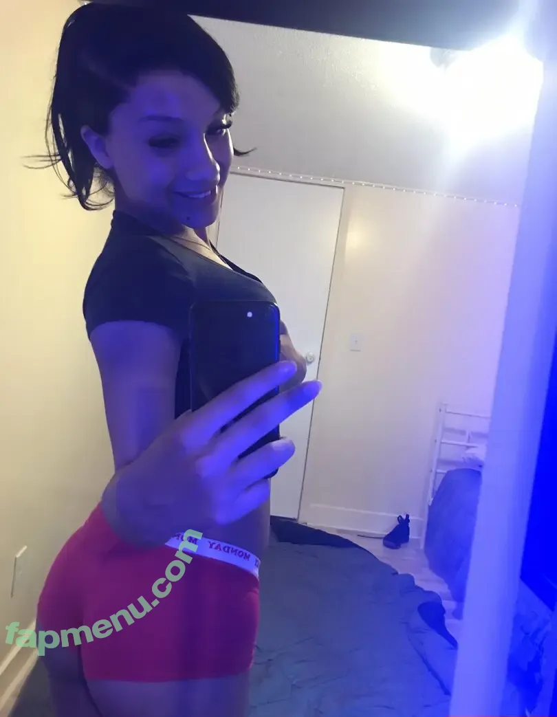 Julie Rivera nude photo #0003 (Julithakunt / Thastarjulie21)