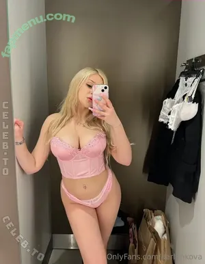 Julie Schöne / julieschone / julieschone.xo nude photo #0058