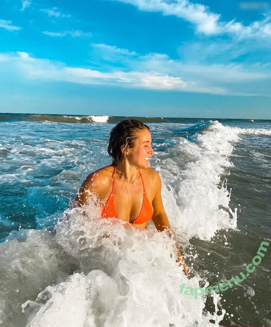 julie.tirado nude photo #0183 (julie.tirado)